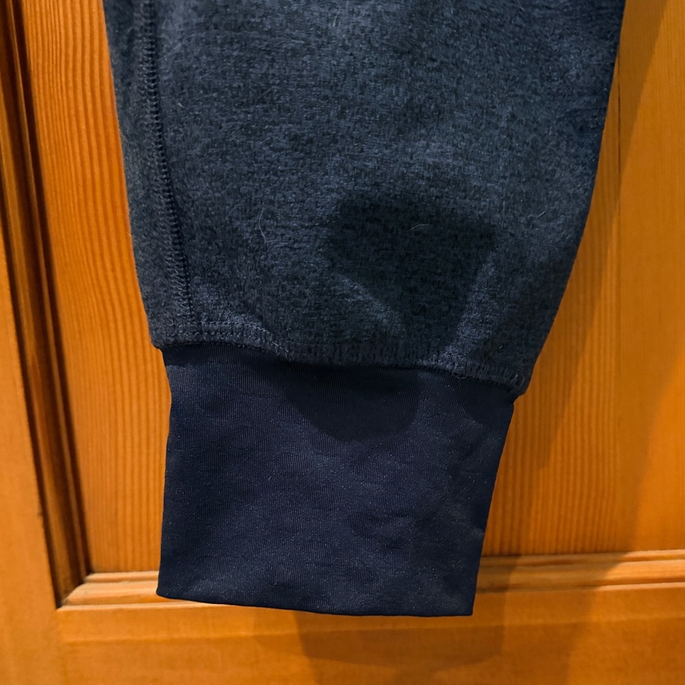 Women's Rabbit joggers - Picture 3 of 6